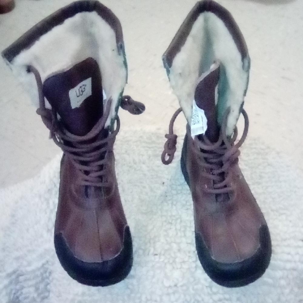 UGG Kids Butte ll Backcountry Brown & Camouflage Boots